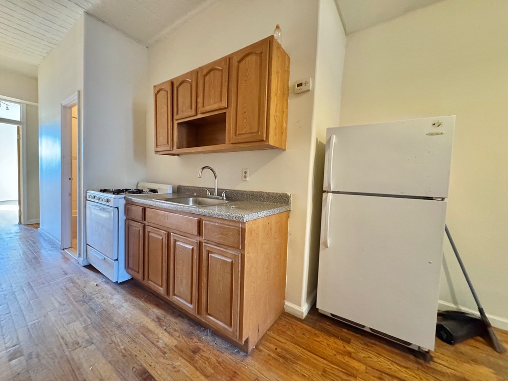 659 Bushwick Avenue - Photo 2