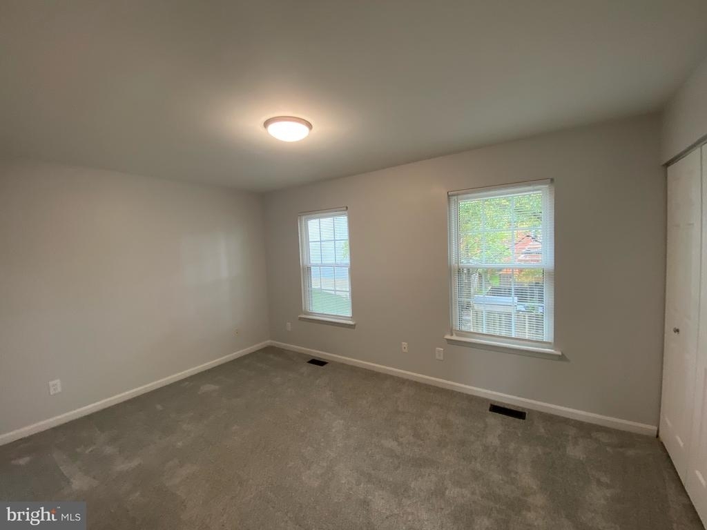 1509 Saint Christopher Ct - Photo 6