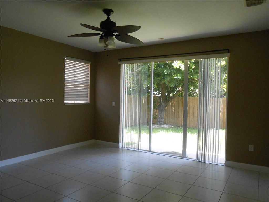 12301 Sw 124th Ter - Photo 25