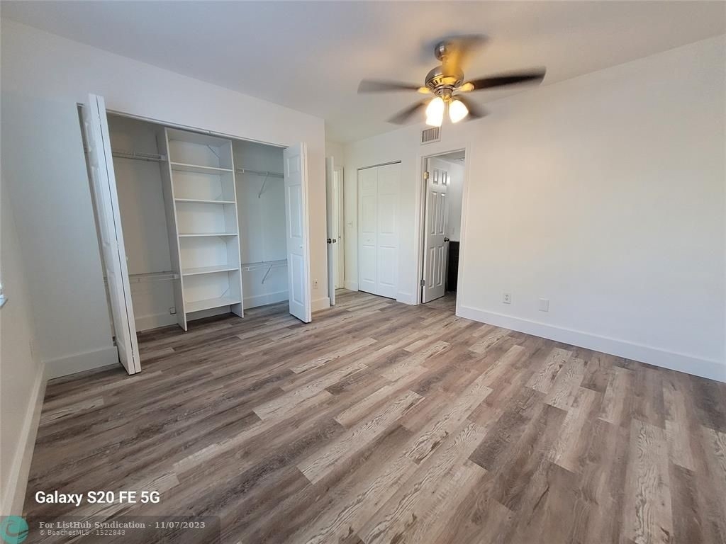 10982 Royal Palm Blvd - Photo 5