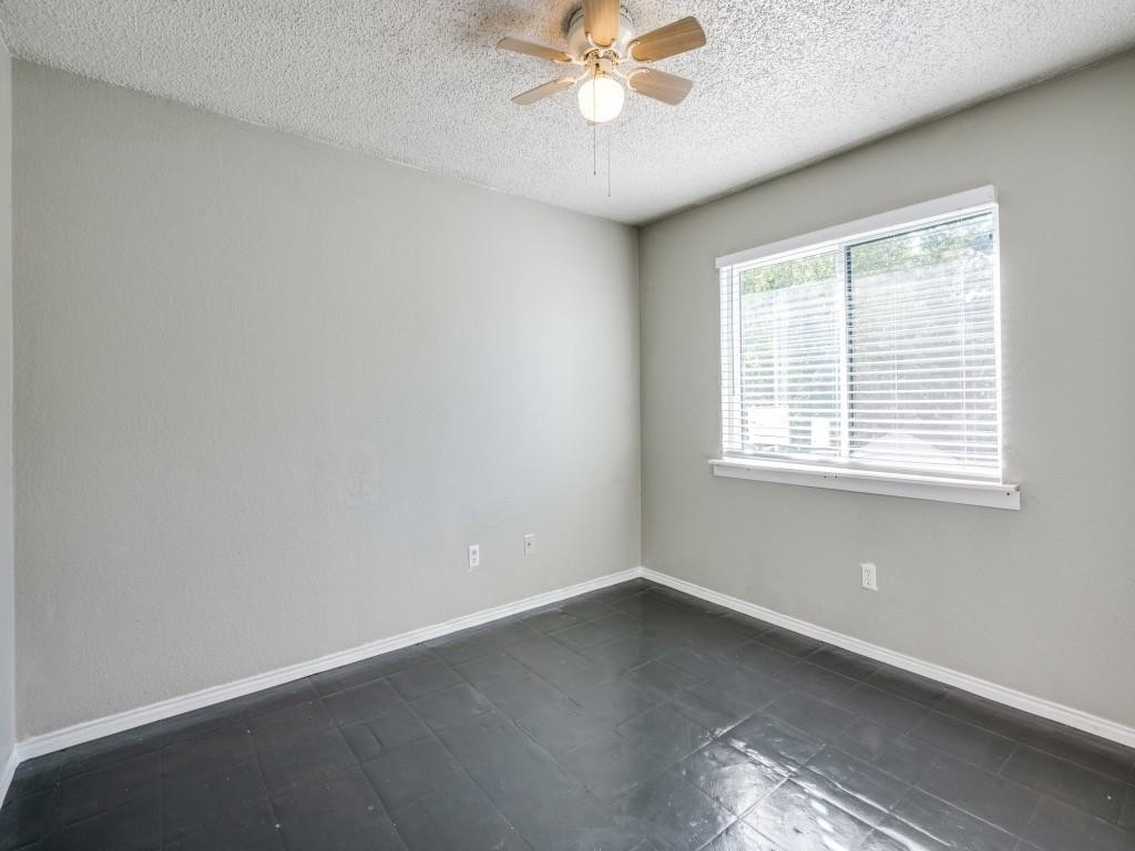 7528 Little Rock Lane - Photo 15