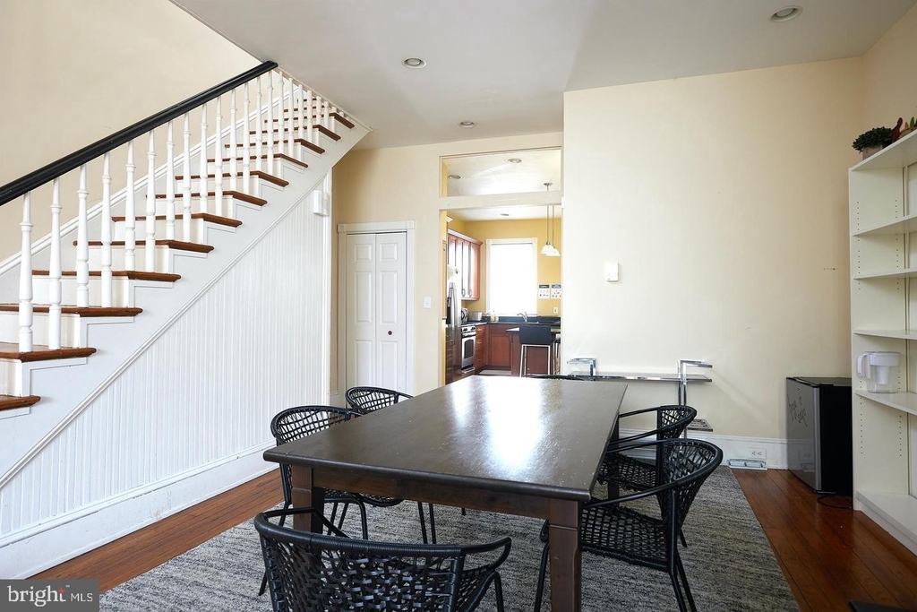 1330 35th Street Nw - Photo 5