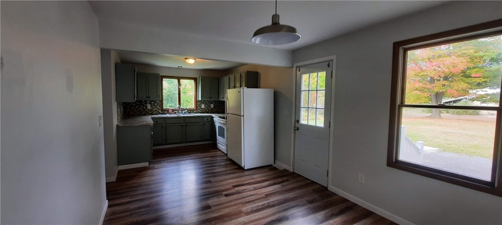 588 Mahar Street - Photo 6