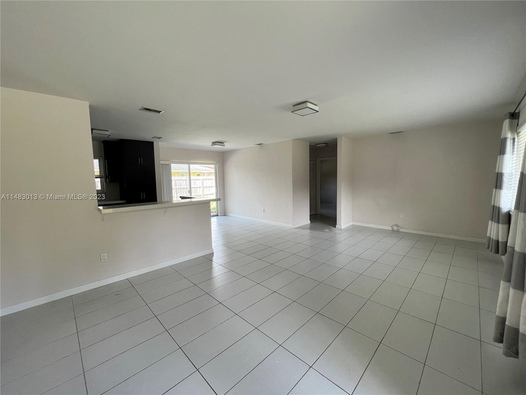 11940 Sw 81st Rd - Photo 3