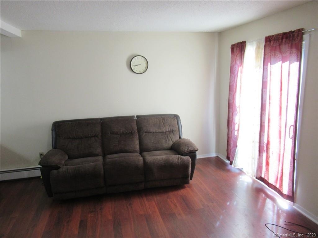 418 Woodward Avenue - Photo 4