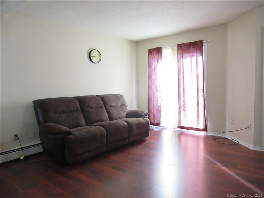 418 Woodward Avenue - Photo 3