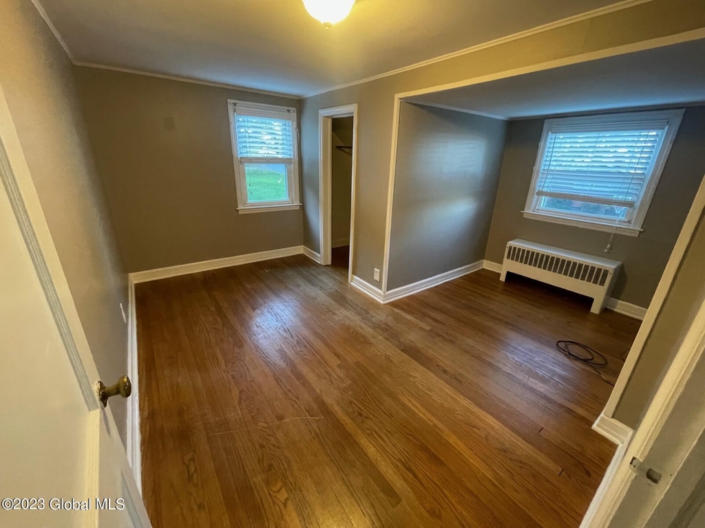 107 Overlook Avenue - Photo 4