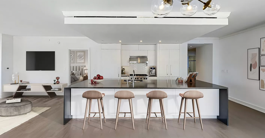  West 80th Street - Photo 1