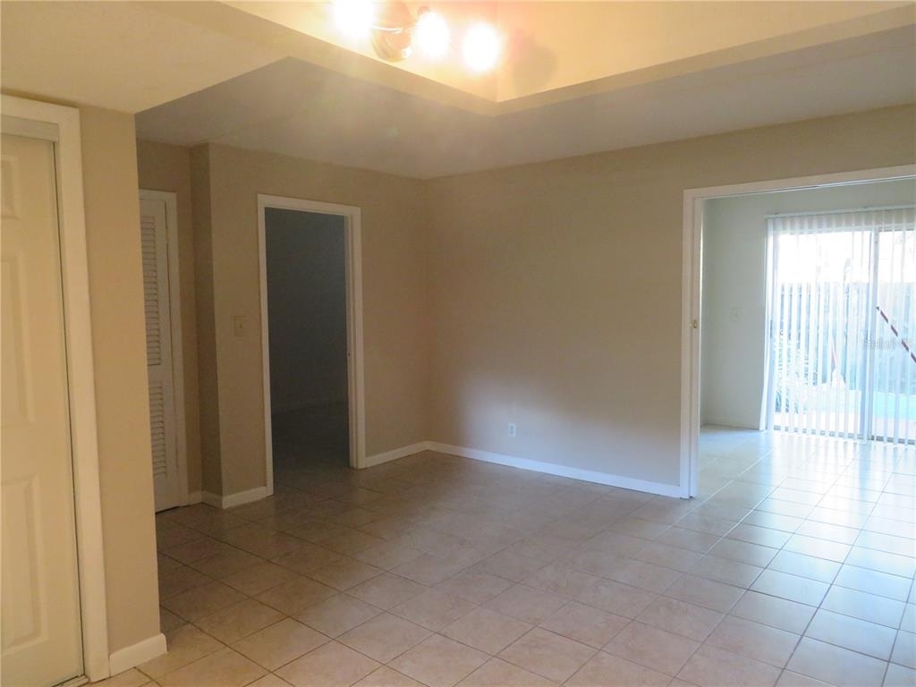 2886 Somerset Park Drive - Photo 2