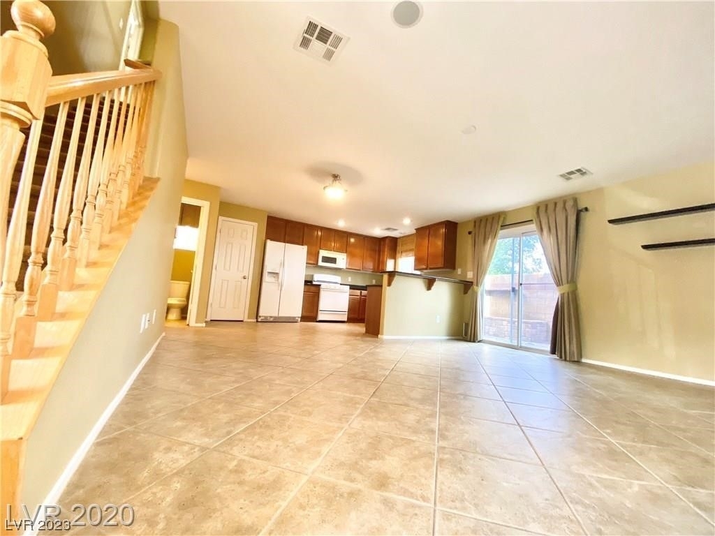 8252 Wuthering Heights Avenue - Photo 8