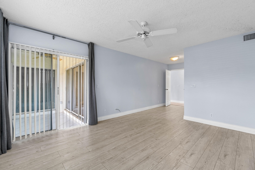 17286 Boca Club Boulevard - Photo 16