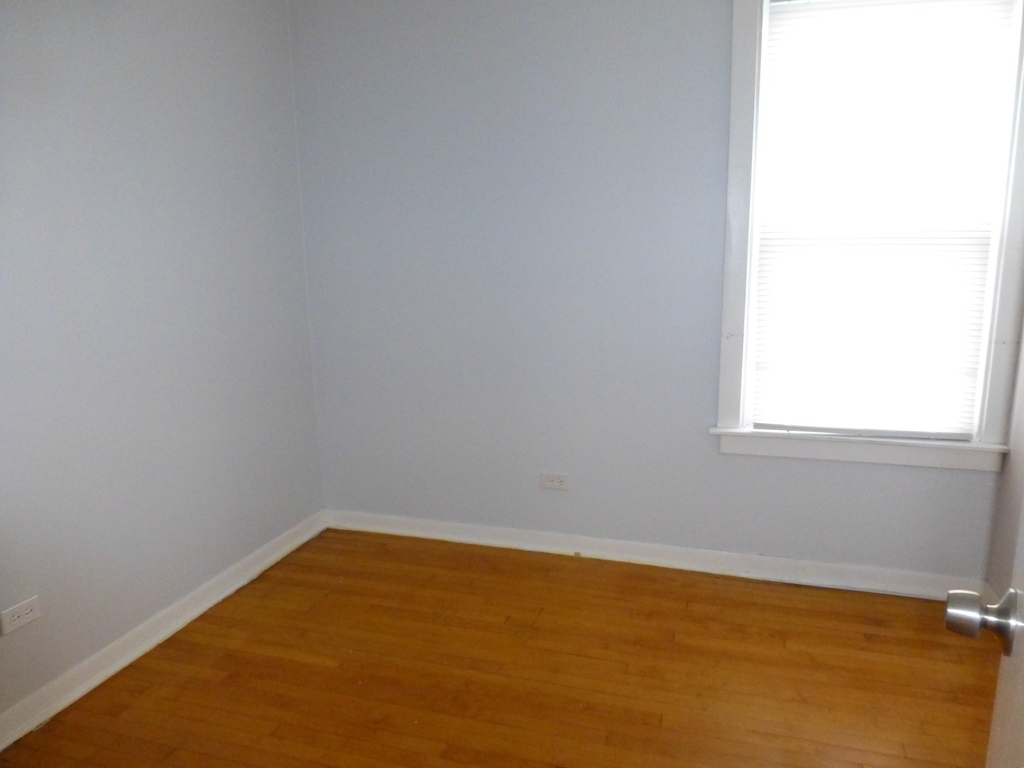 2031 N Spaulding Avenue - Photo 4