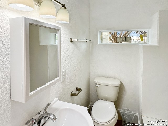 102 Aganier Ave - Photo 10