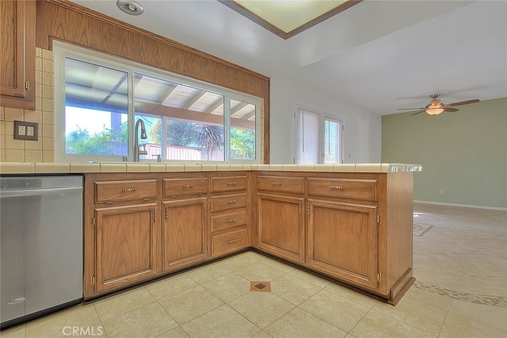 17301 Gurney Lane - Photo 2