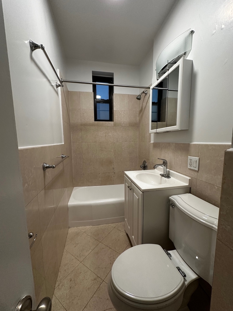 West 102nd Street and Broadway - Photo 7