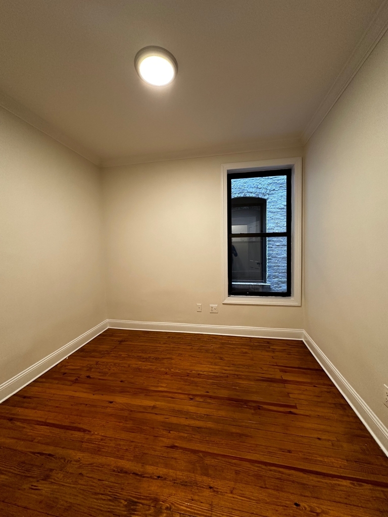 West 102nd Street and Broadway - Photo 3