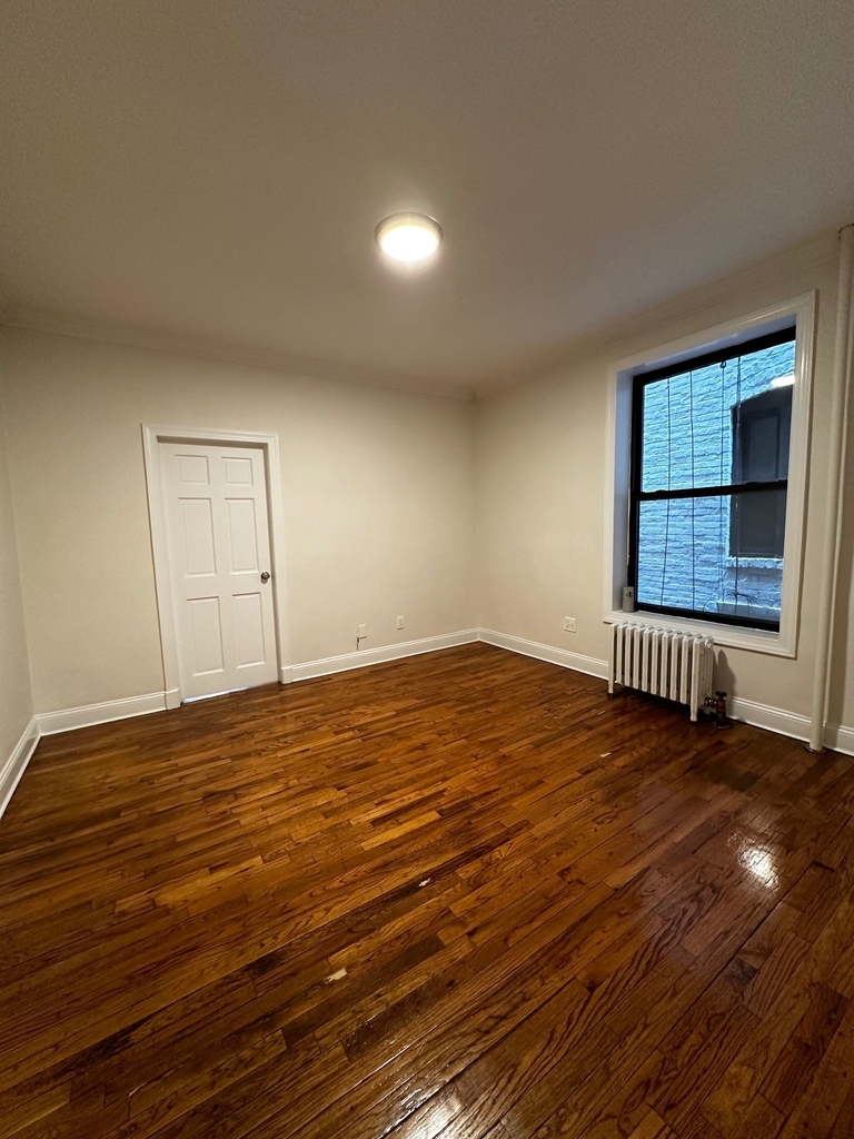West 102nd Street and Broadway - Photo 5