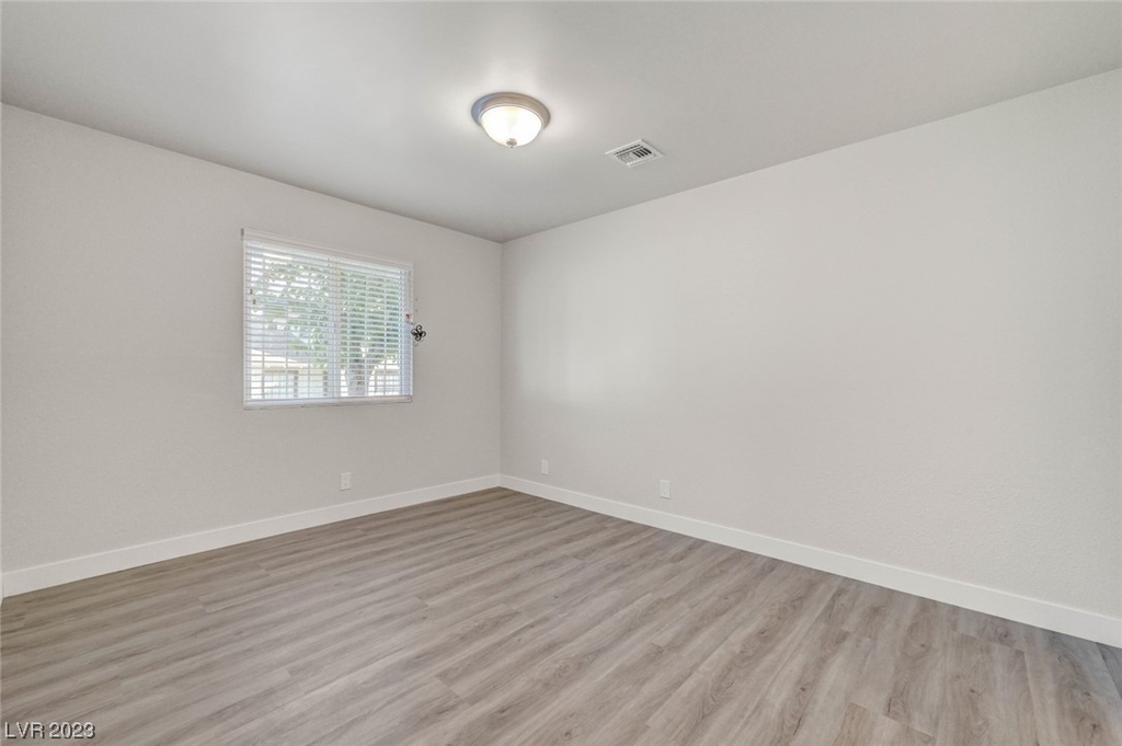 1235 Elizabeth Avenue - Photo 10