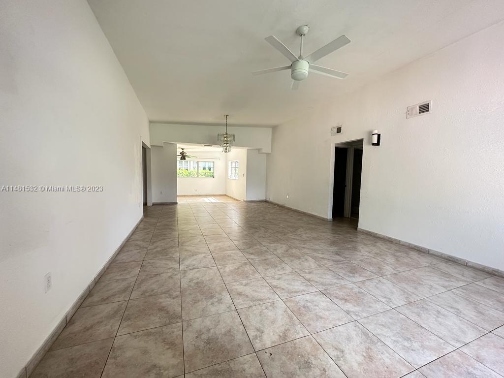 7531 Coquina Dr - Photo 4