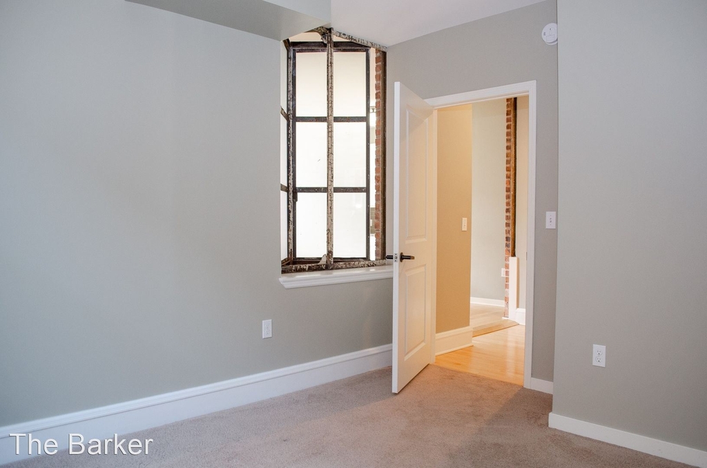 306 South 15th Street #206 - Photo 2