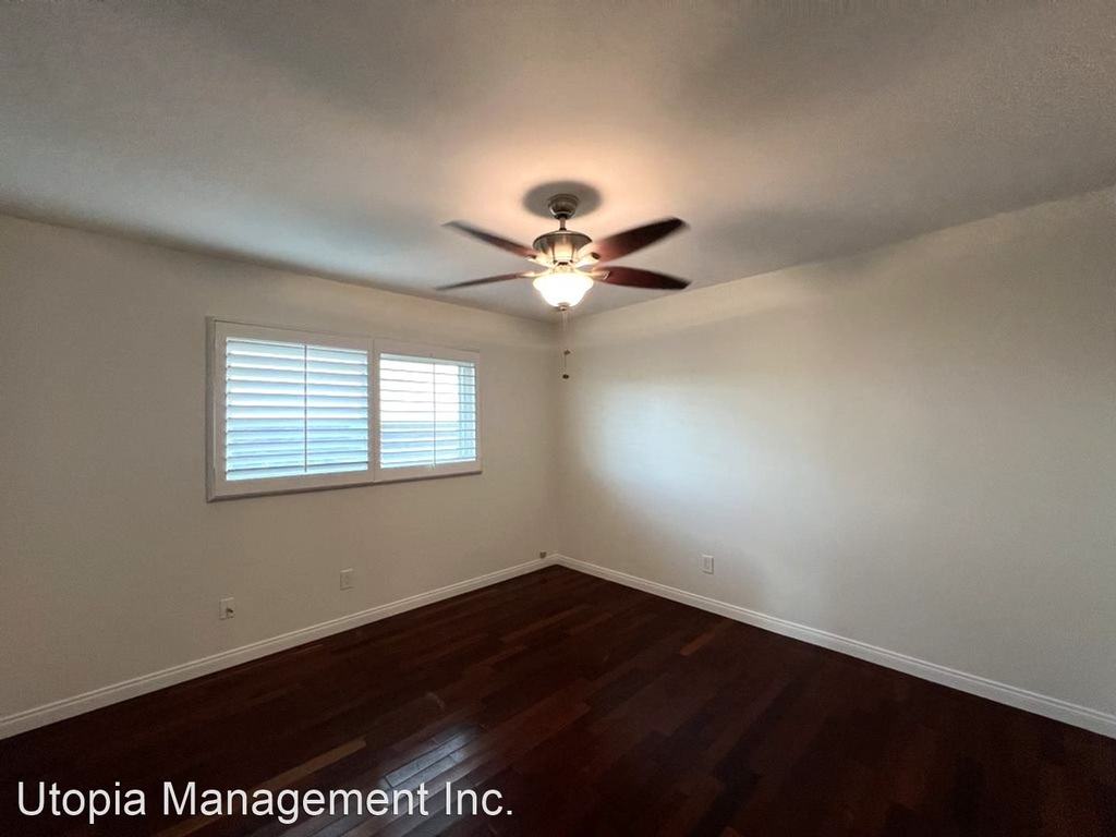 9402 Broadmoor Place - Photo 16