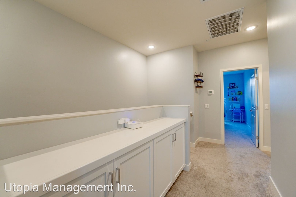 143 Avenida Chapala, Unit 102 - Photo 17