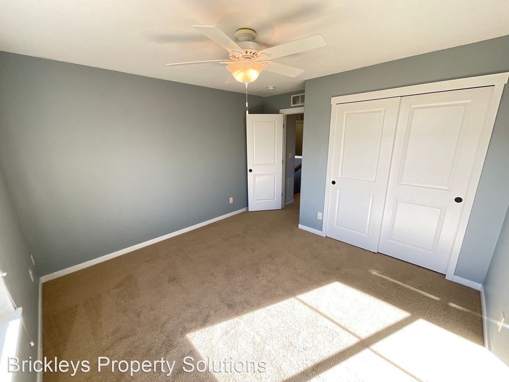 5045 Galloping Goose Way - Photo 23