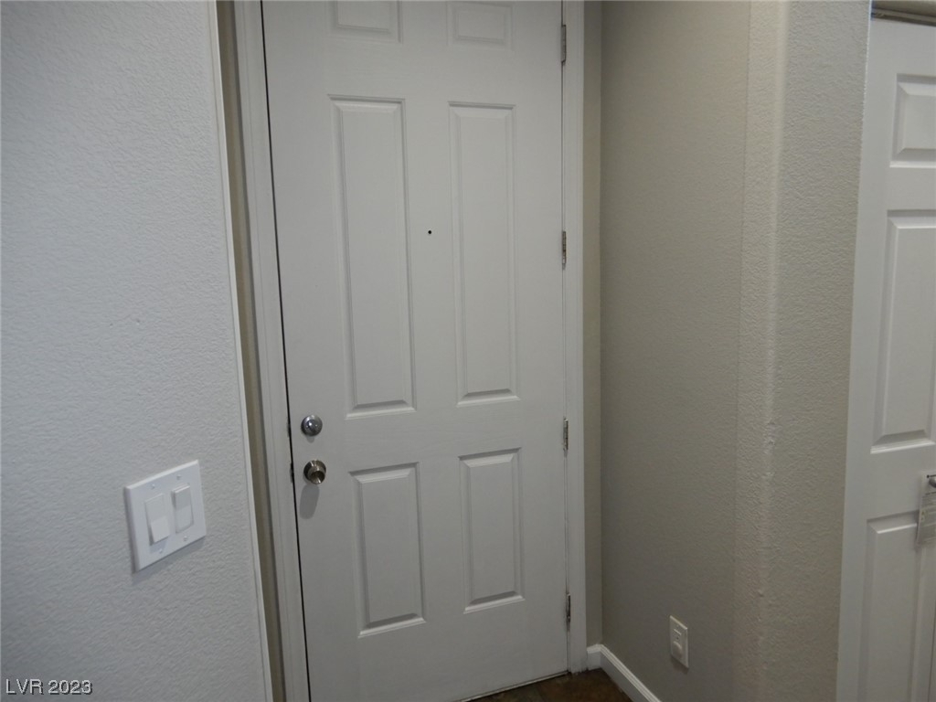 8416 Viansa Loma Avenue - Photo 2