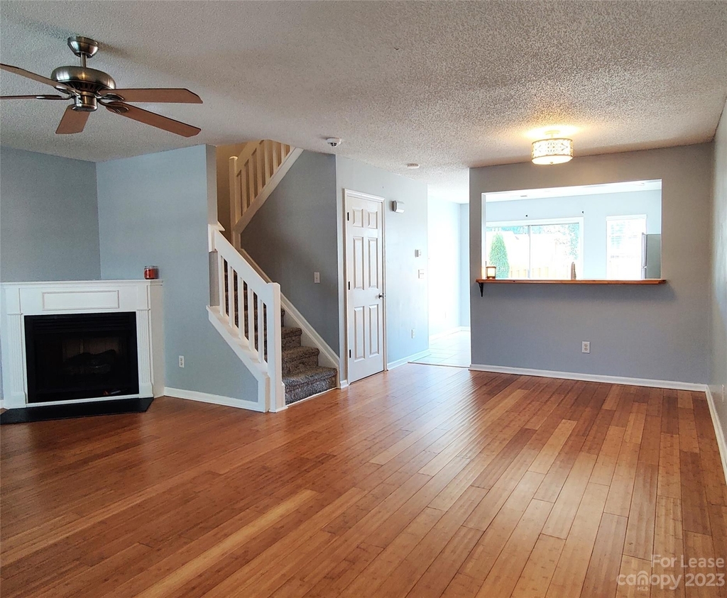 6457 Saint Bernard Way - Photo 3