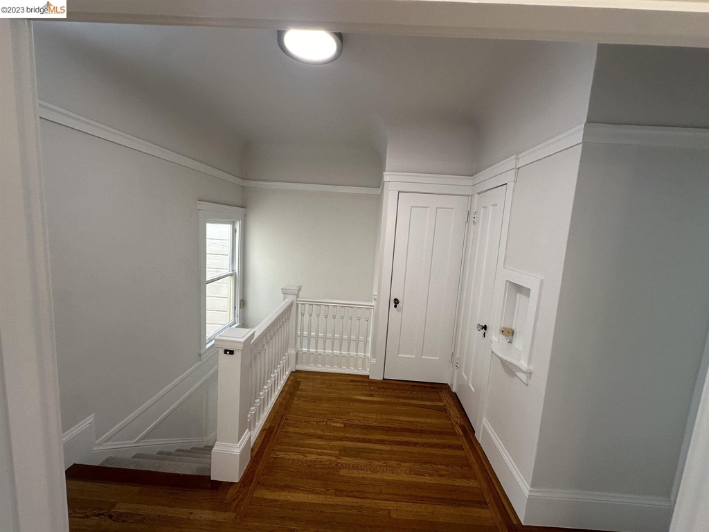 2037 Fulton St - Photo 3