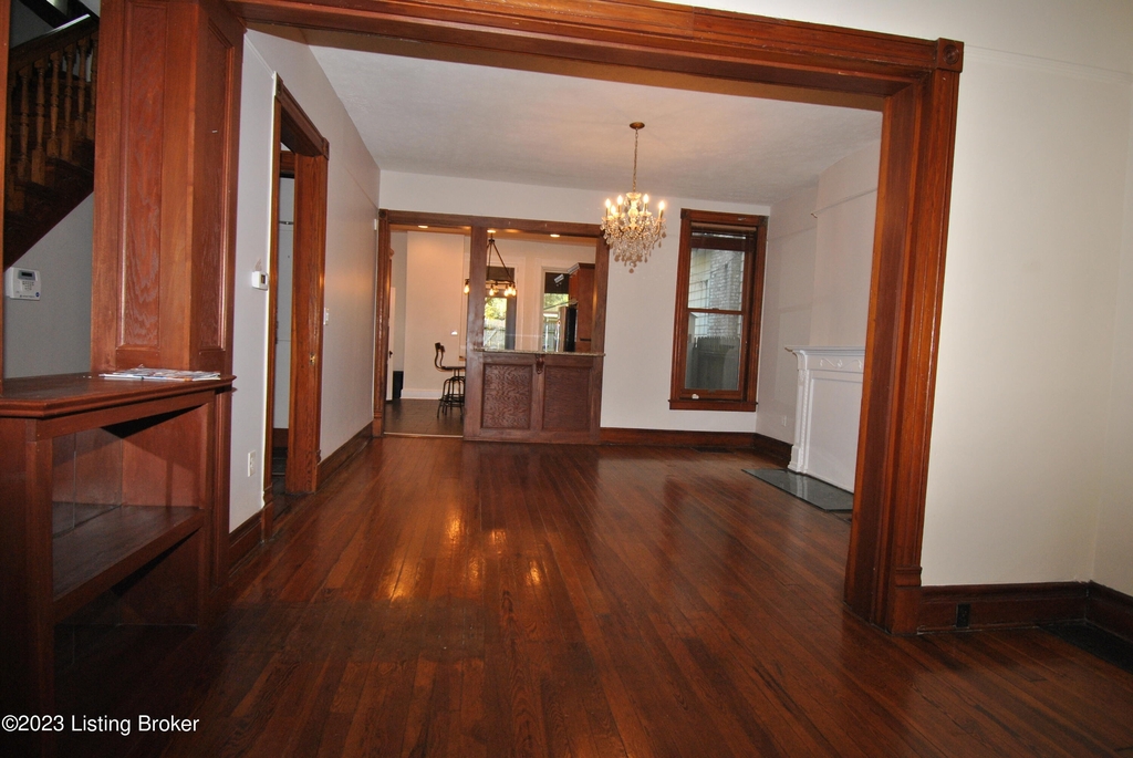 1328 Highland Ave - Photo 12