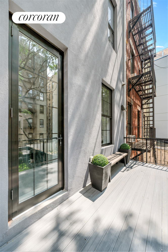 158 W 136th St - Photo 24