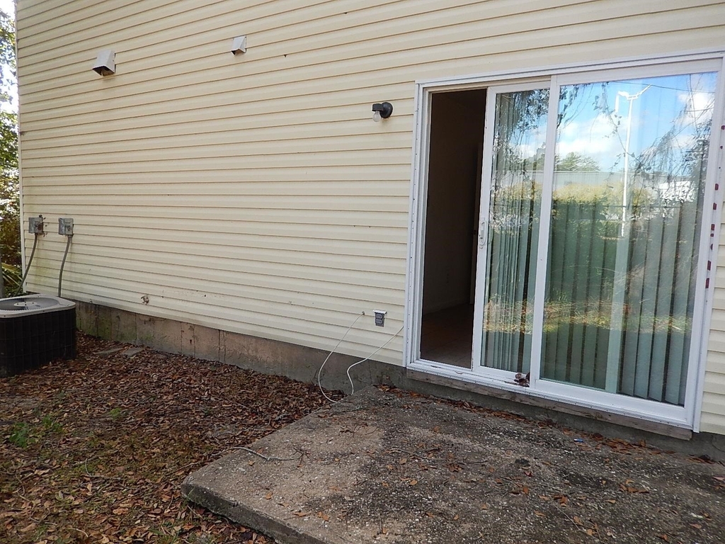 306 White Drive - Photo 11