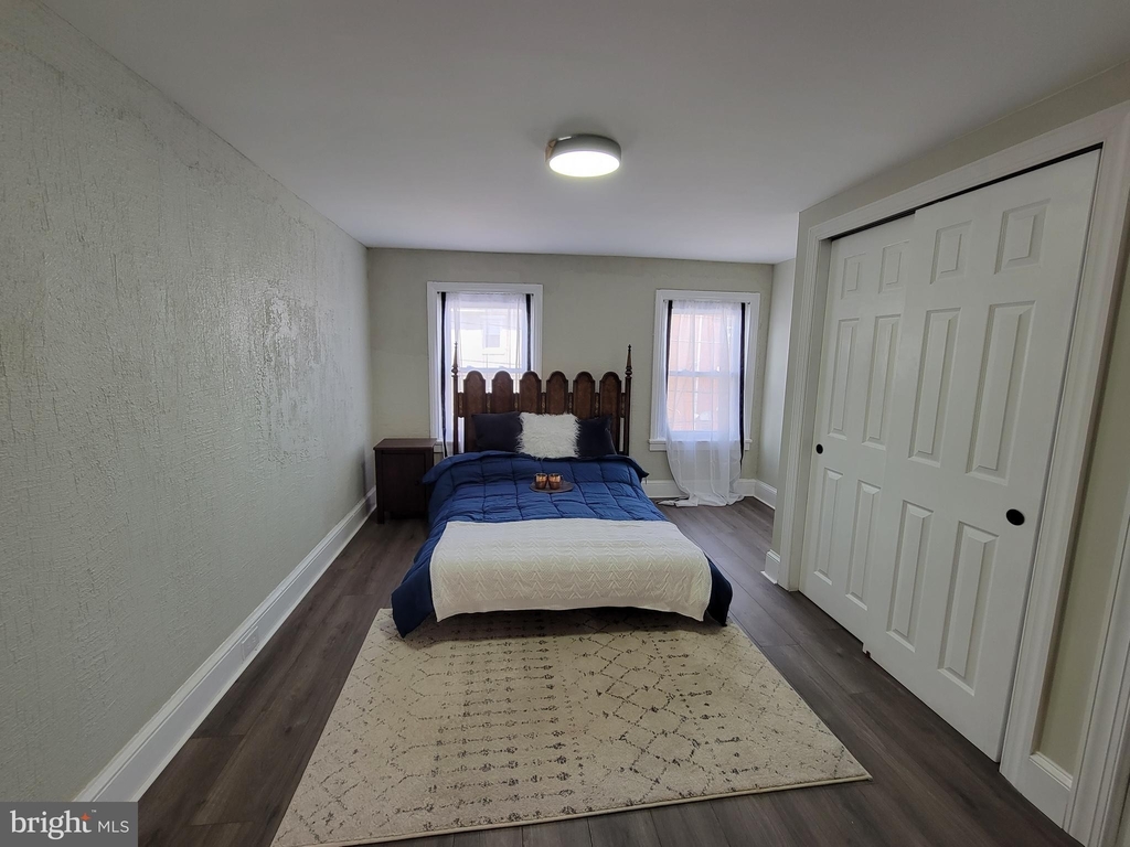 540 Green Street - Photo 12