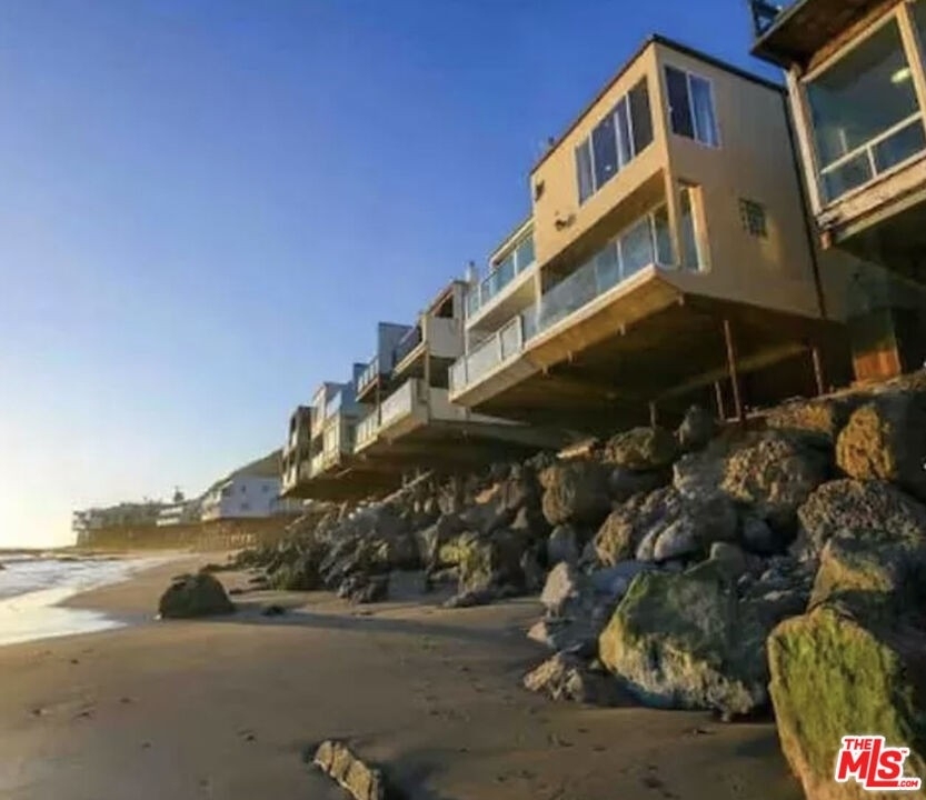 20602 Pacific Coast Hwy - Photo 11