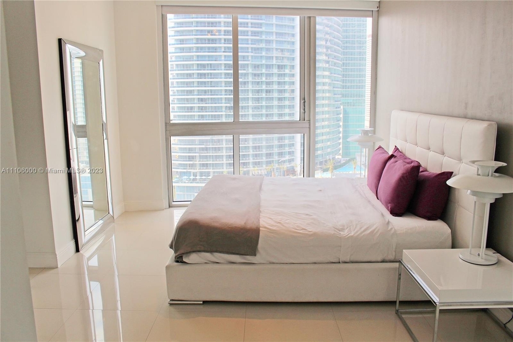 485 Brickell Ave - Photo 7