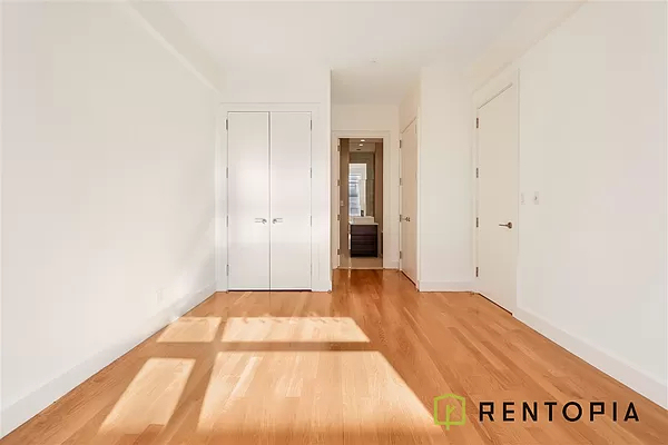 65 Ainslie Street - Photo 6