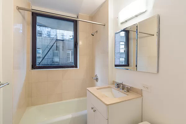 235 West 48th Street - Photo 3