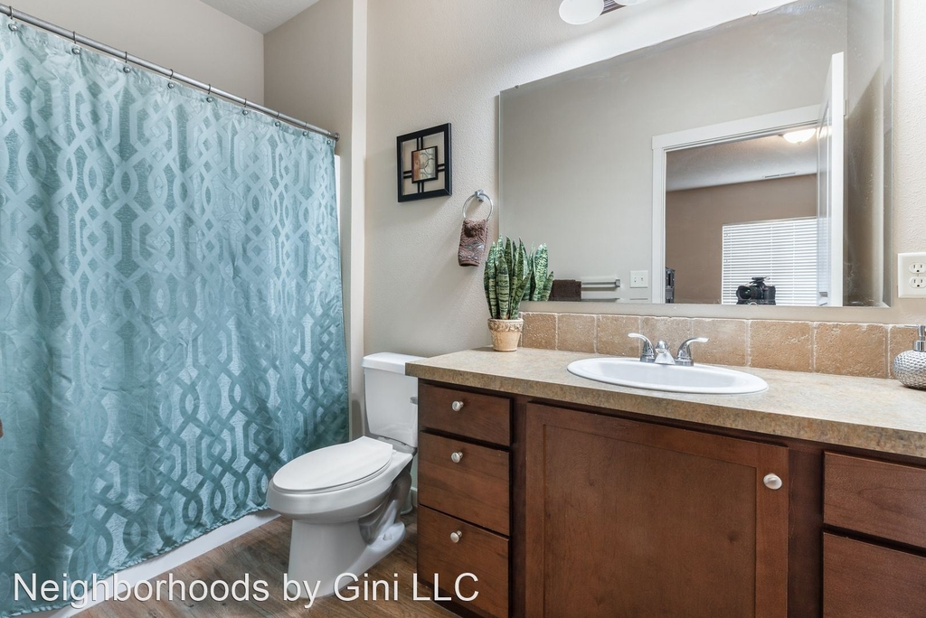 2111 Accolade - Photo 6