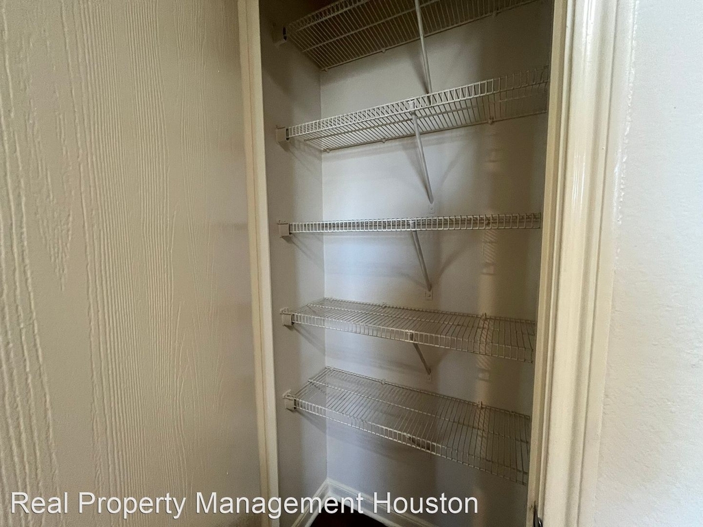 20702 Dickinson Manor Lane - Photo 22