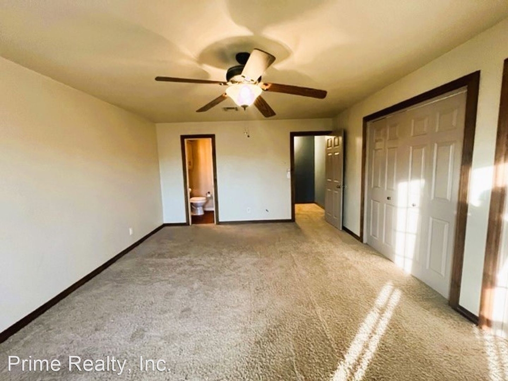 1445 Whipporwill Drive - Photo 35