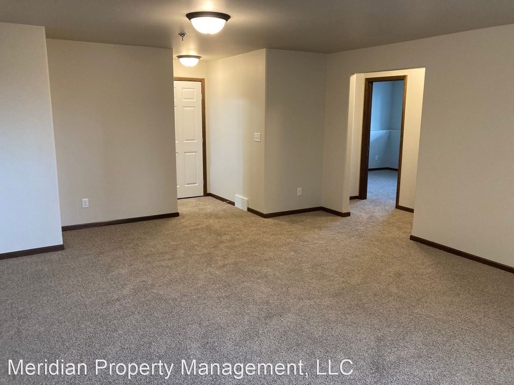 6470-6496 21st St S - Photo 17