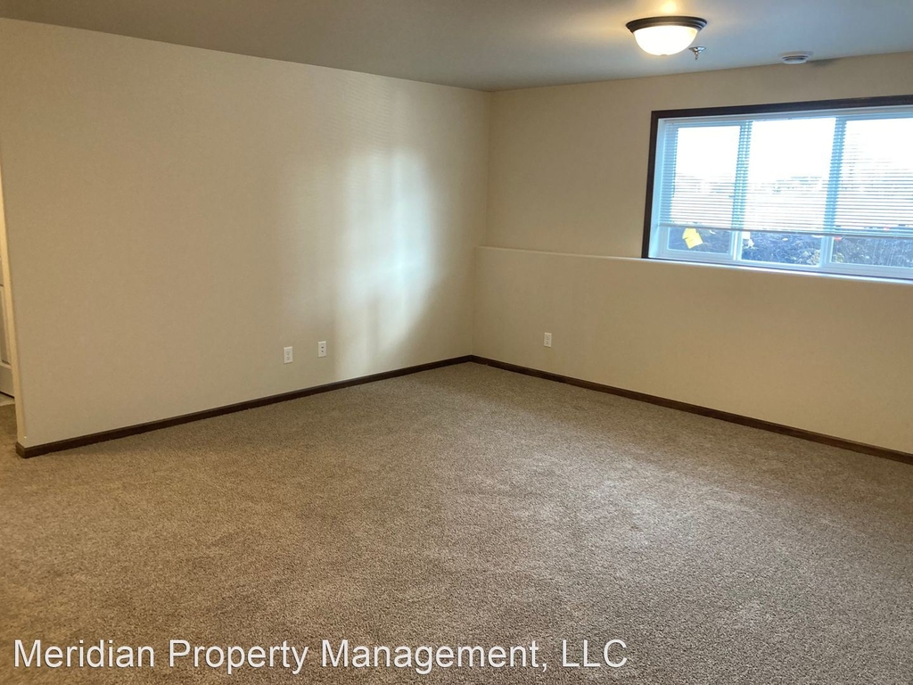 6470-6496 21st St S - Photo 16