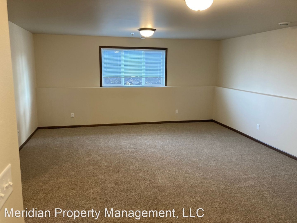 6470-6496 21st St S - Photo 14