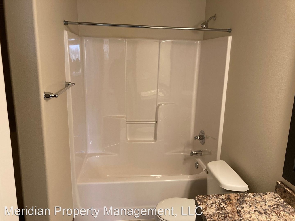 6470-6496 21st St S - Photo 8