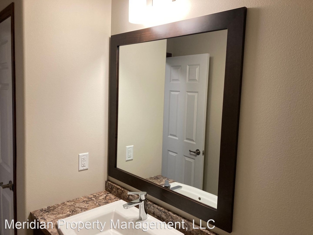 6470-6496 21st St S - Photo 22