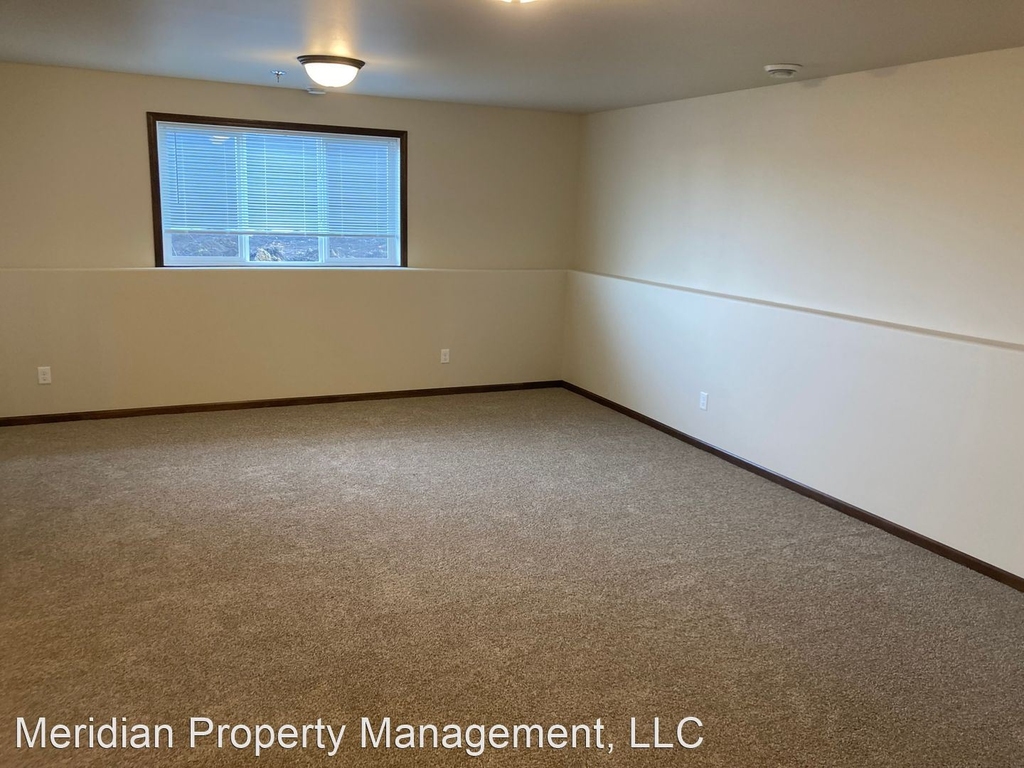 6470-6496 21st St S - Photo 15