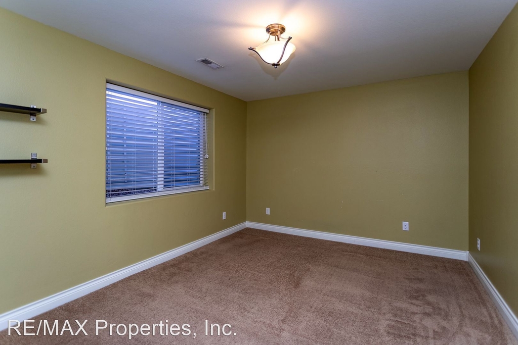 2085 Coldstone Way - Photo 29