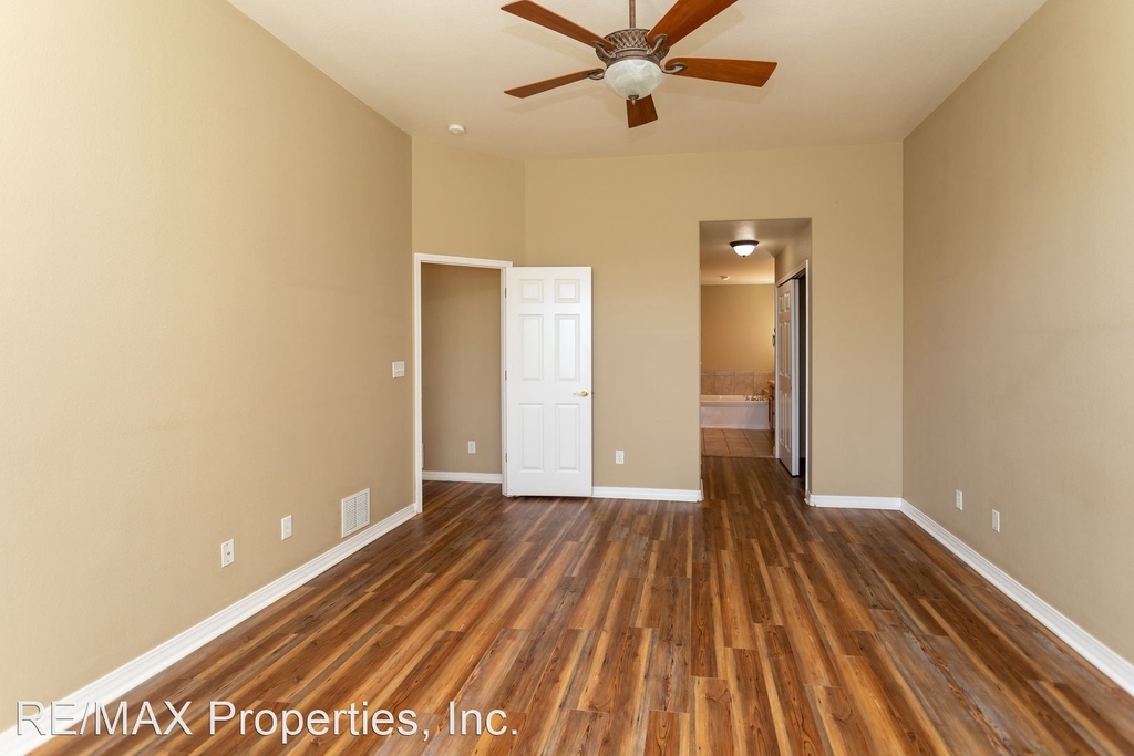 2085 Coldstone Way - Photo 16