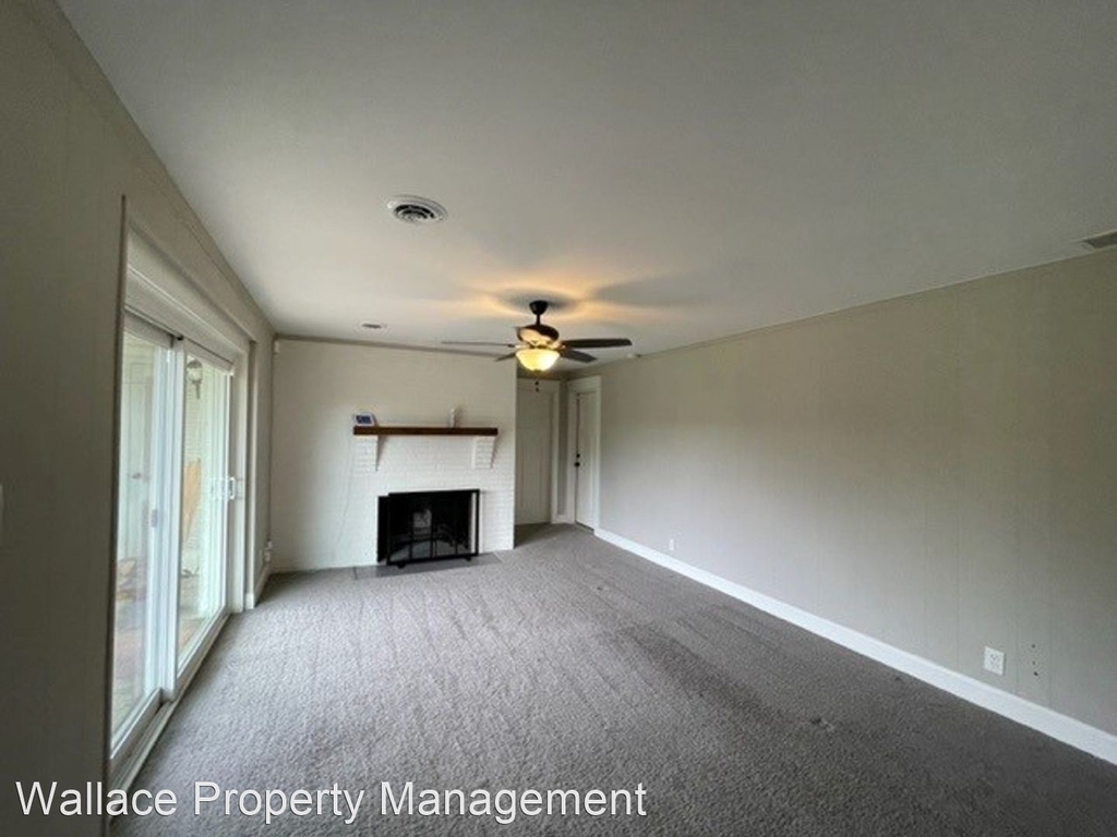 8116 Corteland Drive - Photo 12